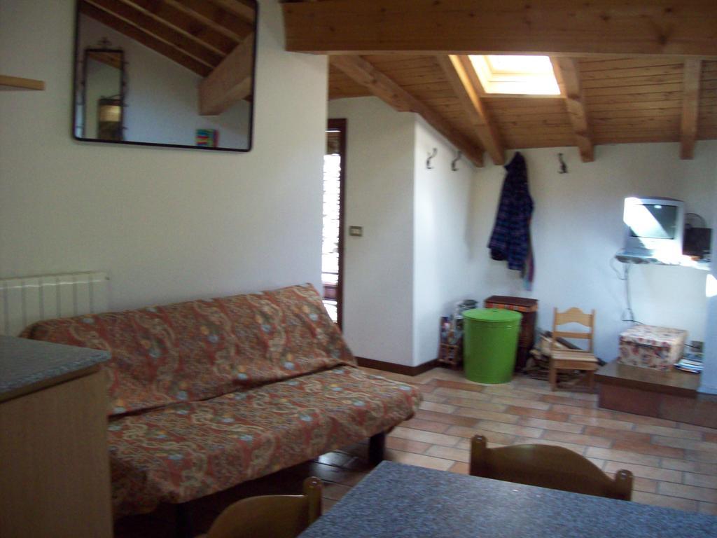 Appartamentino Nel Bosco Sondrio Zewnętrze zdjęcie